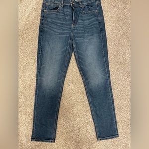 American Eagle 90’s jeans
